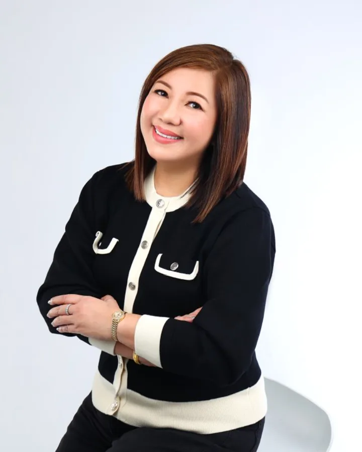 Stella Thio